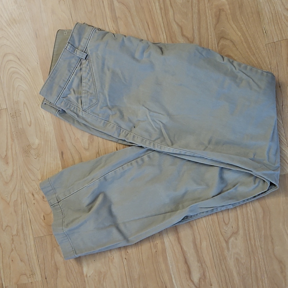 Dockers The Khaki Woman's with Hello Smooth Pants Sz: 4